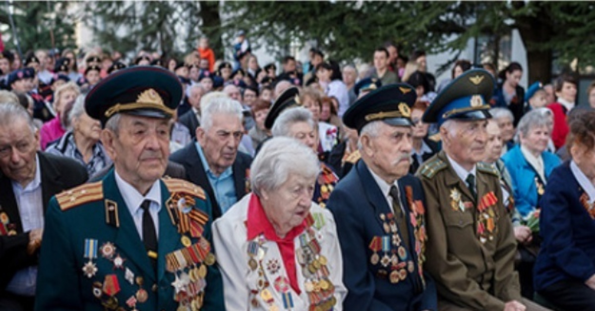 Участники великой отечественной. Ветераны ВОВ 1941-1945. Фото ветеранов участников Великой Отечественной войны 1941-1945. Встречи ветеранов Великой Отечественной войны 1941. Омские ветераны Великой Отечественной войны 1941-1945.