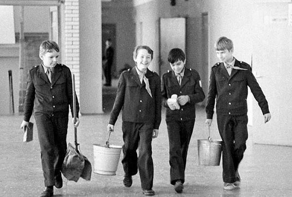 Once upon a time it was like this - the USSR, Cleaning, Pupils