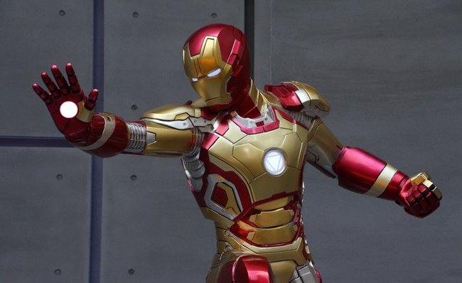 Iron Man suit stolen in Hollywood. - news, Theft, USA, Costume, iron Man, Hollywood