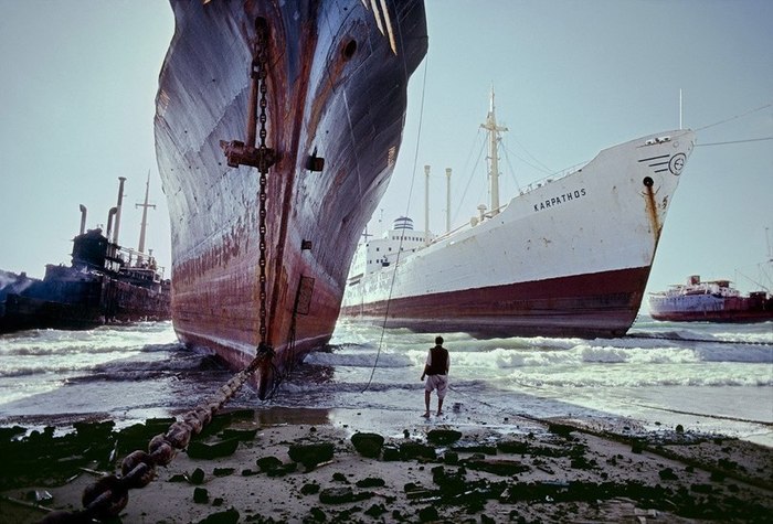 Ship graveyard. - Ship, Ocean, Vtorchermet