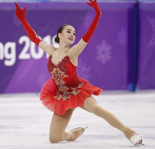 Сегодня день рождения у олимпийской чемпионки Алины Загитовой.Успехов ей. - Алина Загитова, День рождения, Чемпион