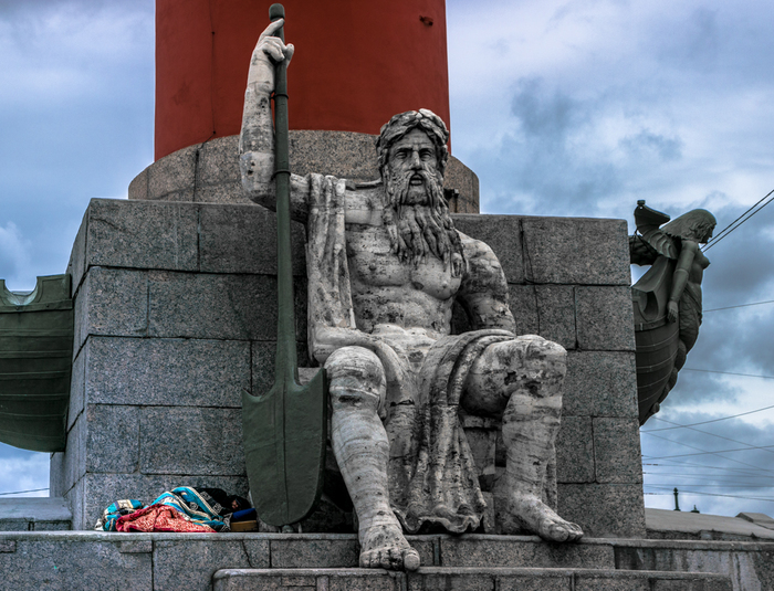 Каменный Днепр завёл себе человека