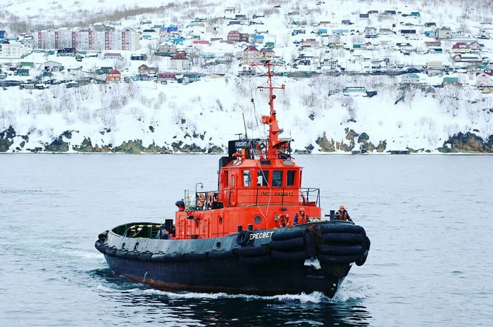 Моя работа. Карточек на телефоне мало. В основном всё на компьютере. Пока вот сижу на вахте, решил закинуть сюда немного. Море, Корабль, Моряки, Длиннопост, Владивосток, Камчатка