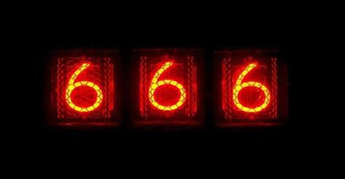 3 шестерки. 666 Фото. 666 Красные. 666 Огонь. Цифры демона.