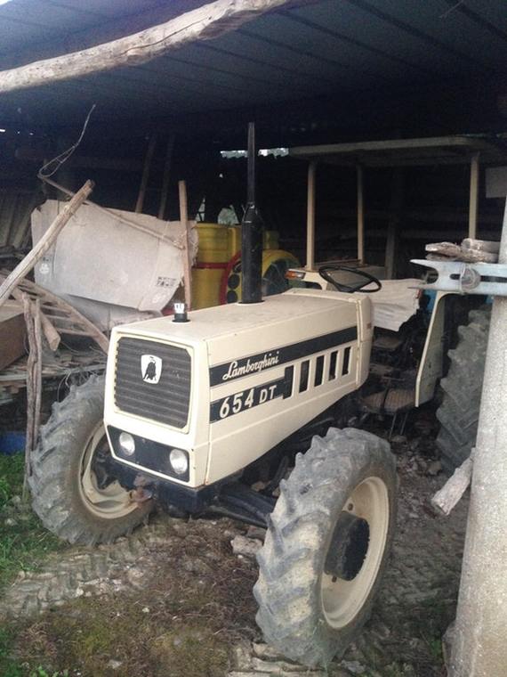 When you tell that you have a Lamborghini, only he is in the village with his grandmother, and no one believes - Lamborghini, Tractor, The photo