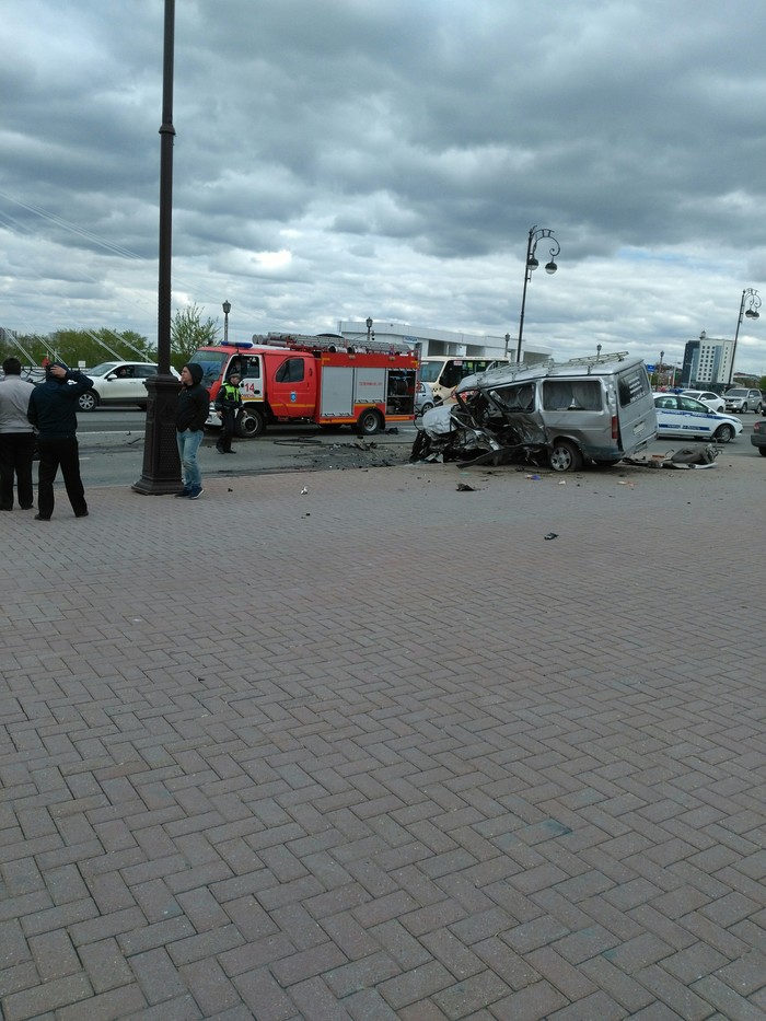 car accident. - My, Tyumen, Road accident, Crash