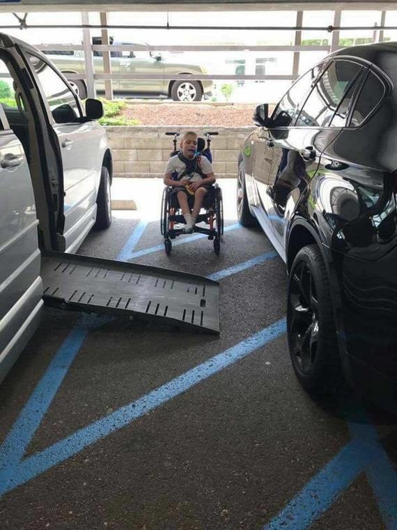 Here's why you shouldn't park in a disabled area - Parking, Disabled carriage, Reddit