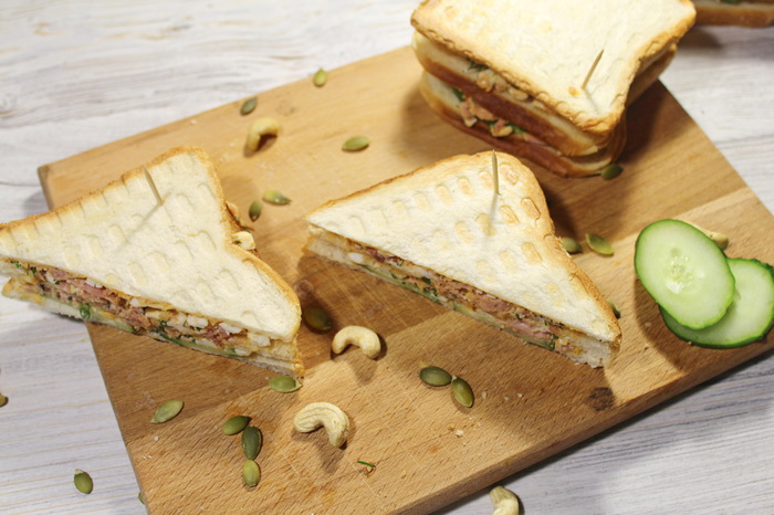 Club sandwich with tuna. - Longpost, Video, , Sandwich, , Snack, A sandwich, Video recipe, Recipe, Food, My