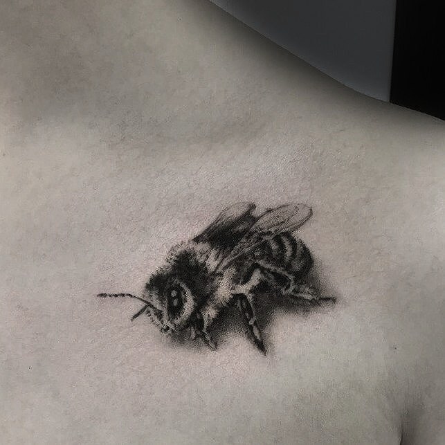 Realistic miniature - My, Tattoo, , Bees, Realism, , Miniature