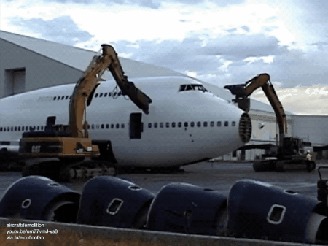   747