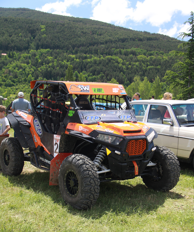 Spanish outback: Villanua MotorShow - My, Spain, Huesca, Abroad, Auto, Longpost, The photo, My, The mountains