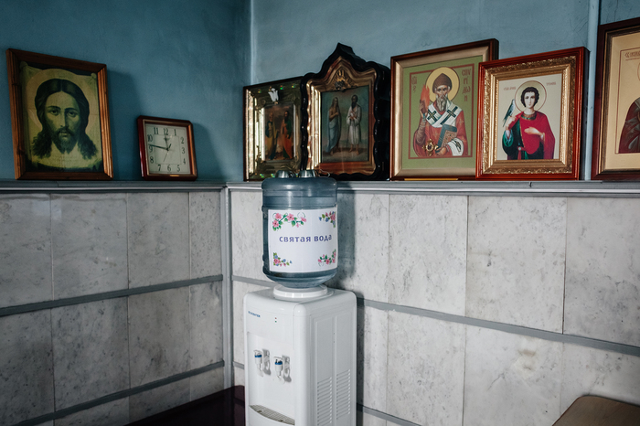 Conversations with colleagues near the cooler - My, Russia, Church, Taganrog, My, Cooler, The photo, Water
