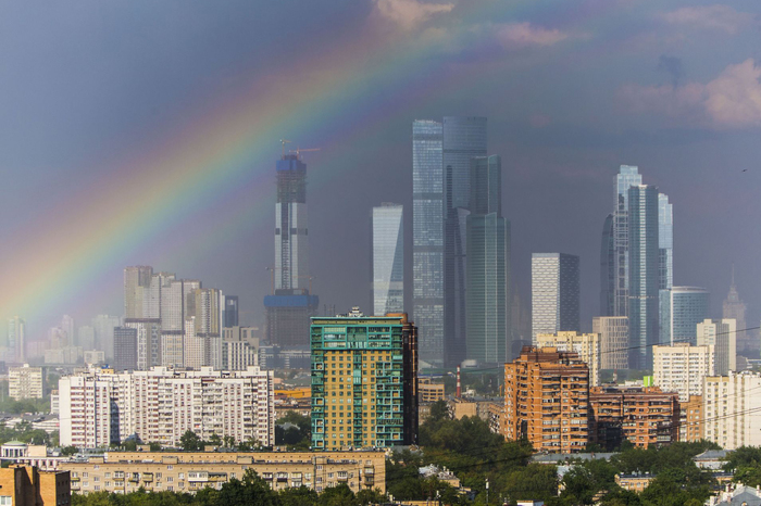 Through the rainbow - My, Moscow City, Moscow, Rainbow, The photo