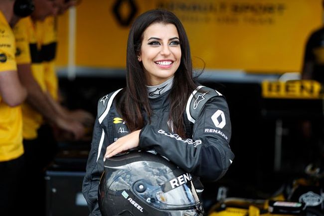 Asel Al-Hamad is the first representative of the motorsport federation in Saudi Arabia - Formula 1, Race, Saudi Arabia, Female, Автоспорт, Sport, Auto, The photo, Longpost, Women