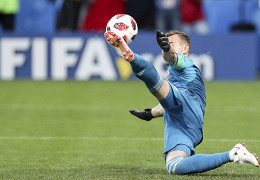 In Surgut, they proposed to erect a monument to Akinfeev's leg, with sarcasm - My, Surgut, A. A. Akinfeev, 2018 FIFA World Cup, Igor Akinfeev