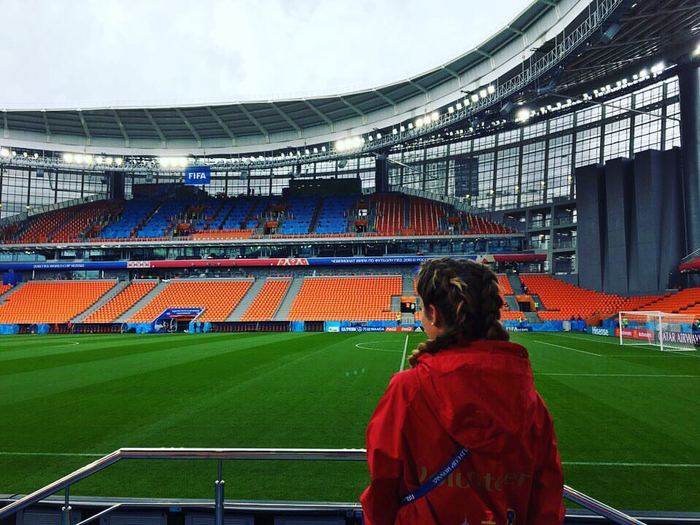 В МИРНОМ ВОЛОНТЁР ЧЕМПИОНАТА МИРА ПО ФУТБОЛУ РАССКАЗАЛ О СВОЕЙ РАБОТЕ