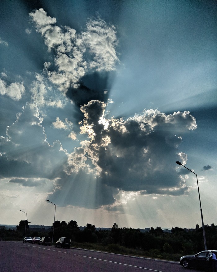 War Angel - My, Clouds, Sky, Before the storm, The photo, Xiaomi Redmi Note 4X