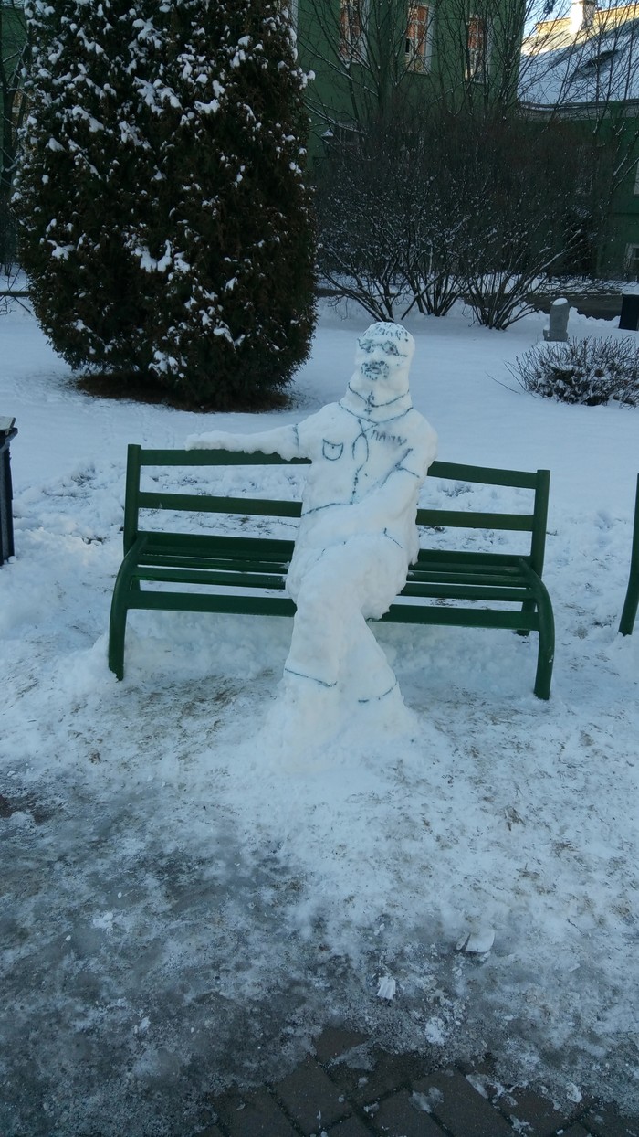 A minute of winter or readiness for hugs - My, snowman, Sculpture, Creative, Hugs