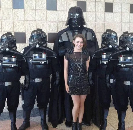 The Girl has no name, but has a dark side of power - Arya stark, Maisie Williams, Game of Thrones, Star Wars, Darth vader