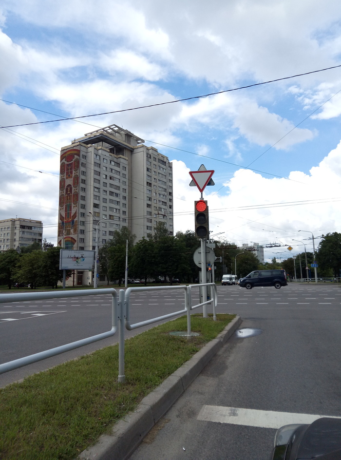 So give way. - Traffic rules, Road sign, Star of David