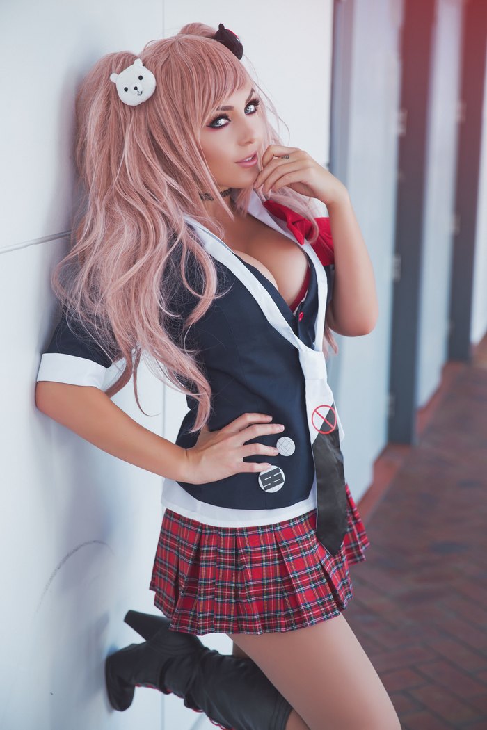 Junko Enoshima by Jessica Nigri Косплей, девушки, аниме, enoshima junko, danganronpa, Jessica Nigri, длиннопост