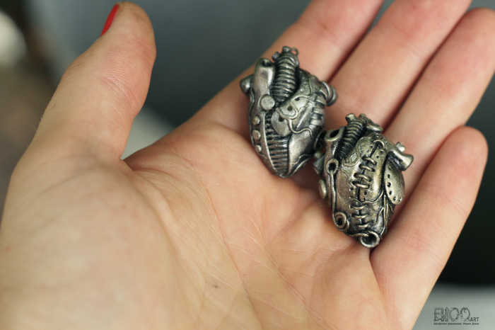 Biomechanics heart. Pendants made of polymer clay. - My, Heart, Biomechanics, Polymer clay, Pendant