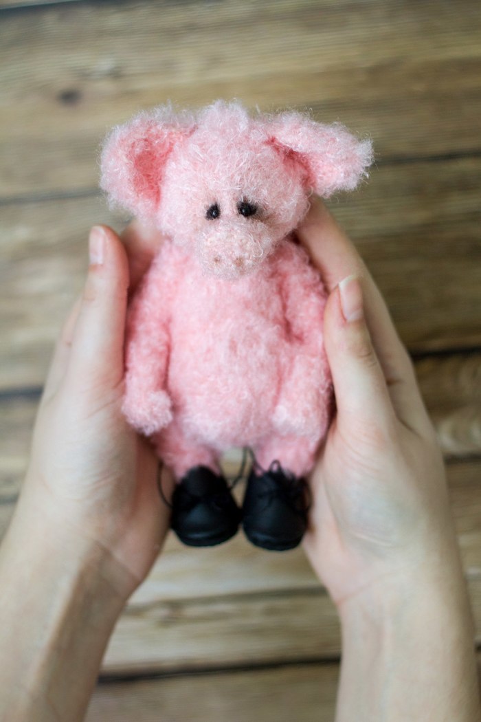 Knitted Piglet - My, Needlework without process, Knitted toys, Amigurumi, Piglets, Longpost