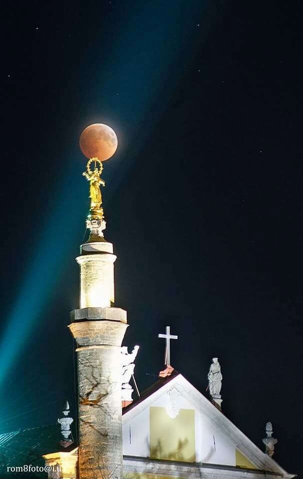 Lucky shot - Moon eclipse, moon, Kamyanets-Podilsky