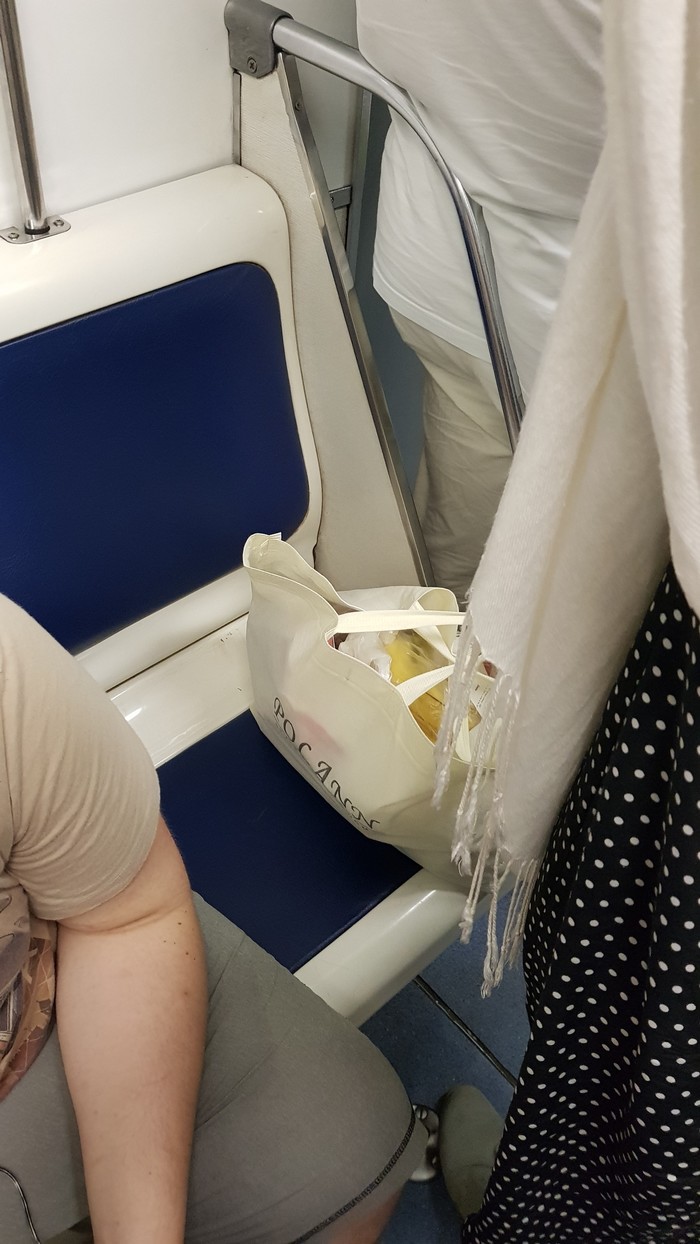 А у вас сумка не устала?!