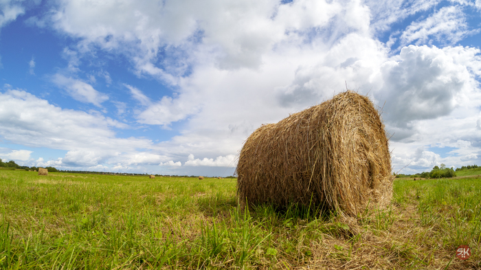 Open spaces - My, The photo, Open spaces, Clouds, Field, Hay, Roll, Olympus