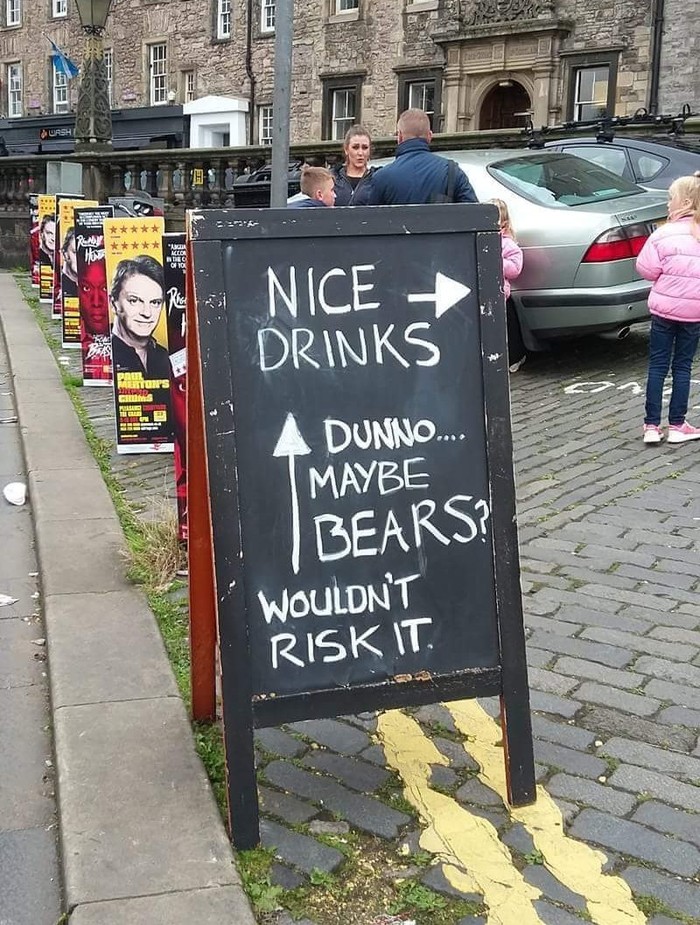Street sign in Edinburgh - My, Edinburgh, The Bears, Scotland, Alcohol