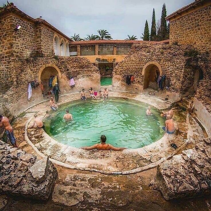 Ancient Roman bath, still in operation. Henschel, Algeria. - Algeria, Bath, Antiquity, Ancient Rome