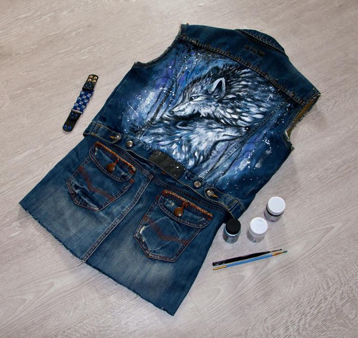 Wolves, hand painted - My, Wolf, Painting, Painting on fabric, Style, Fashion, Vest, Cloth, Handmade, Longpost