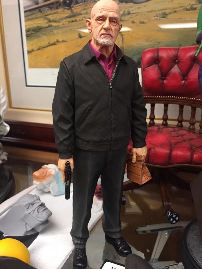 1/8th scale Mike Ehrmantraut action figure from Breaking Bad - The photo, Serials, Breaking Bad, Mike Ehrmantraut, Figurine, Needlework, Reddit, Figurines