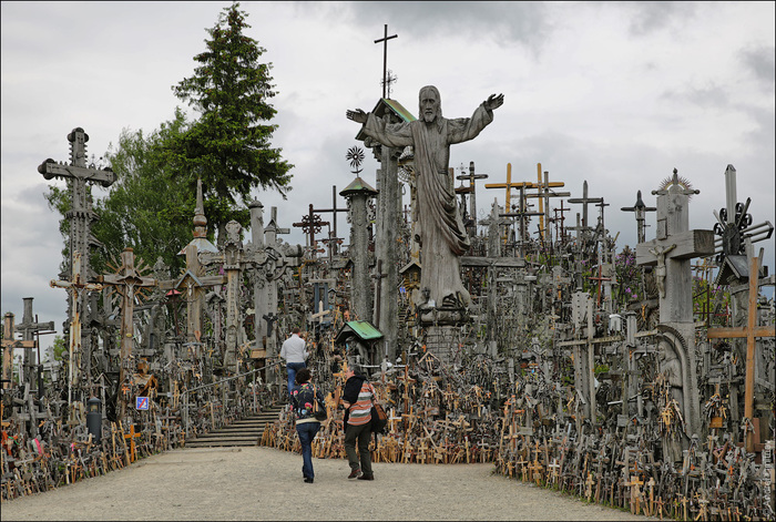 Photowalk: Hill of Crosses, Lithuania - My, Photobritish, Lithuania, Mount of Crosses, Travels, Tourism, The photo, Longpost