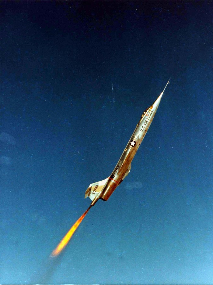     Lockheed F-104 Starfighter     .     . , , , , ,  , 