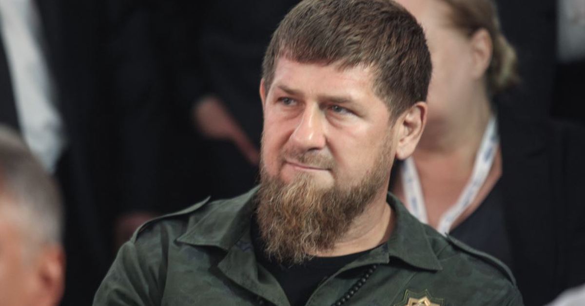 Кадыров рамзан ахматович. Кадыров керимов конфликт последние новости. Кадыров керимов конфликт последние новости. Кадыров ризван татарстан. Кадыров 2005.