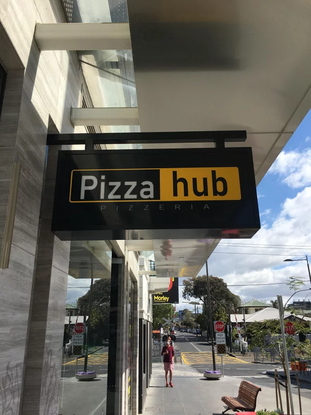 Looks like this is not the same pizza place. - Pizza, Pornhub