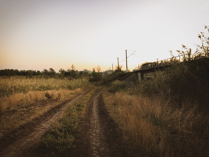 Somewhere between the fields. - I want criticism, Beginning photographer, My, Longpost