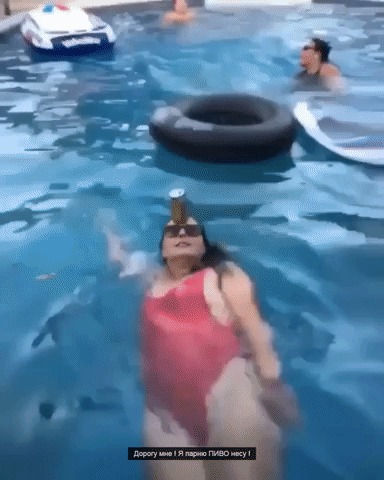     ))