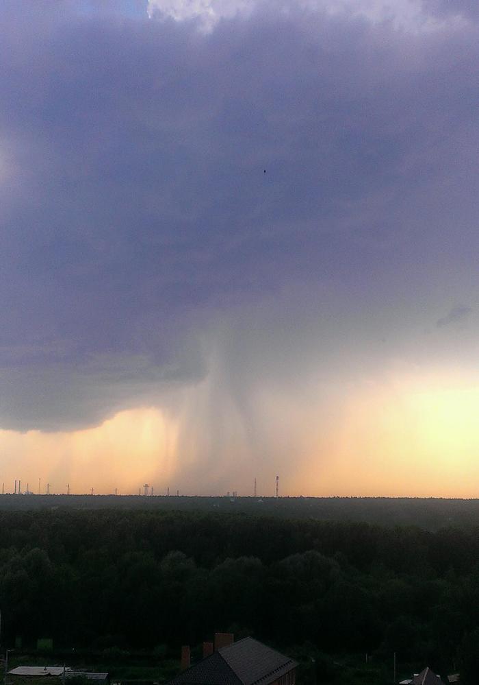 Thunderstorm over Moscow. - My, The photo, Thunderstorm, View from the window, Elk Island, Element