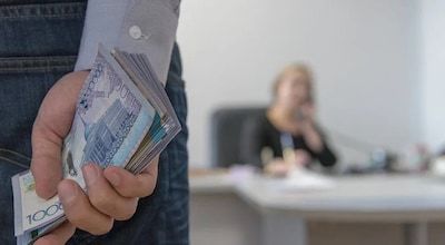 Чиновница получила премию в 100 тыс. тенге за отказ от взятки в Актау. - Взятка, Казахстан, Актау, Новости