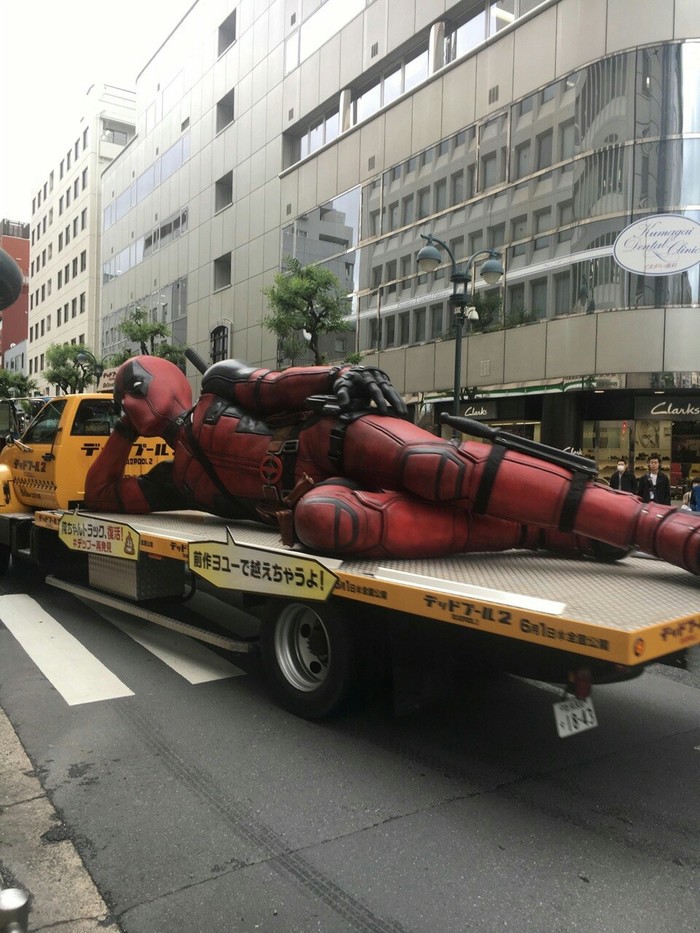 Meanwhile in Tokyo... - Marvel, Movies, Tokyo, Japan, The photo, Humor