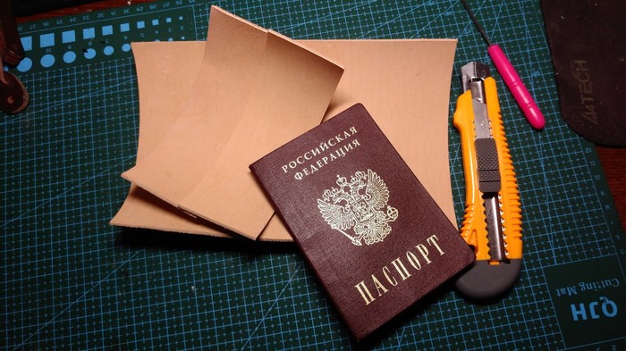 Cover for the passport - we train hands. - My, Leather, Leather products, Handmade, Handmade, Cover, The passport, , Needlework, Longpost