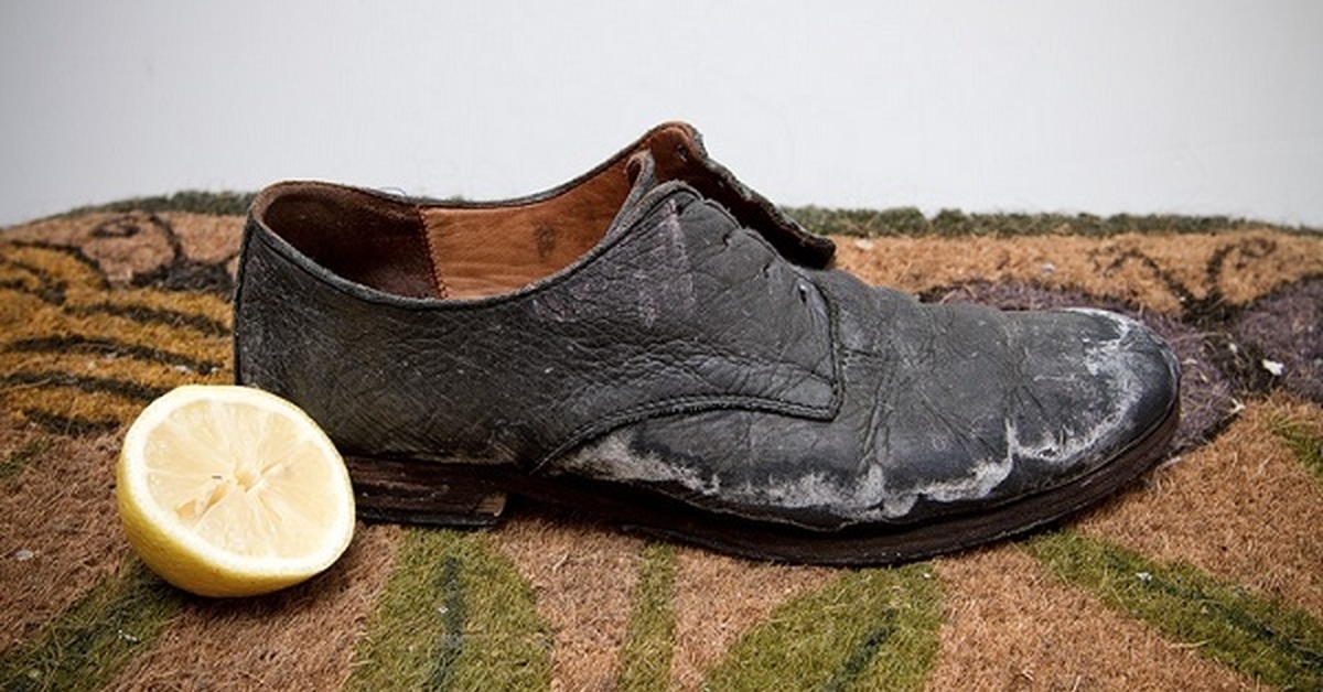 Методы и средства очистить обувь от соли | Пикабу