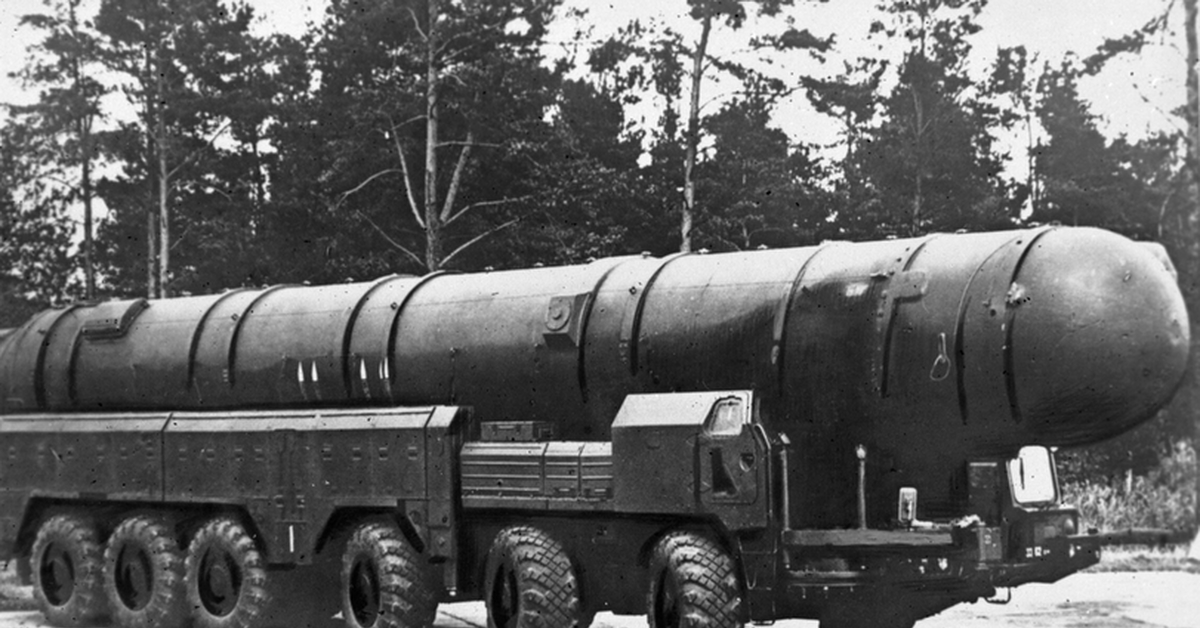 Советские ядерные ракеты. Ракетный комплекс РСД 10 Пионер. РСД-10 Пионер SS-20. Ракетный комплекс средней дальности РСД-10 "Пионер. SS-20 ракета.