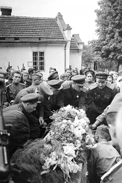 Great Patriotic War 1941-1945. - The Great Patriotic War, To be remembered, War correspondent, Shaikhet Arkadiy Samoylovich, Longpost