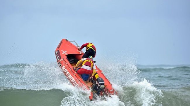 Lifeguards on the beaches and surfing culture in Australia. - My, Surfing, Australia, Shark, Beach, Longpost, Rescuers