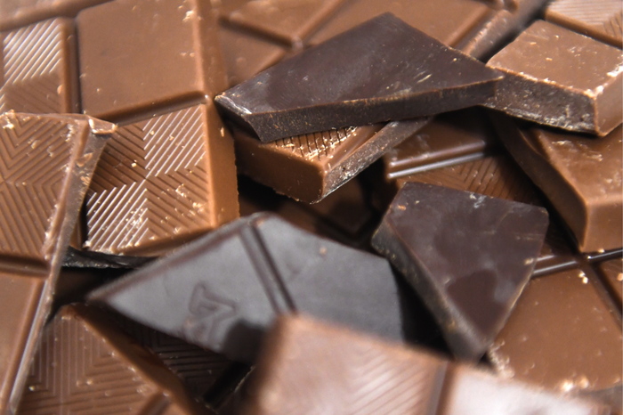 Man steals 18 tons of chocolate to pay off debt - My, Chocolate, Theft, Duty, Stolen, Saransk, Incident, news