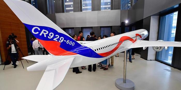 Russia and China for the first time presented the layout of the joint aircraft CR-929 - Society, Russia, China, Airplane, Aircraft construction, civil Aviation, Ruspostersru, Cooperation